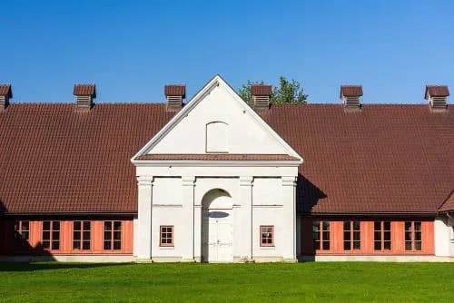 Odkryj Stadninę Koni Nad Wigrami: Jazda, noclegi i cuda Suwalszczyzny